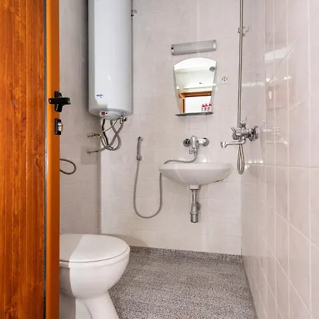 Royal Blue With Sea View In Old 게스트하우스 네세부르