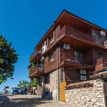 Royal Blue With Sea View In Old 4*