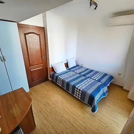 Royal Blue With Sea View In Old 게스트하우스 4*