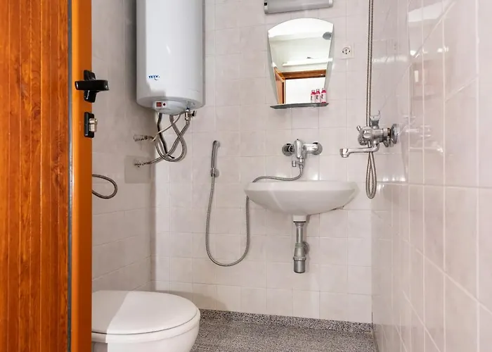 Royal Blue With Sea View In Old Konukevi Misivri