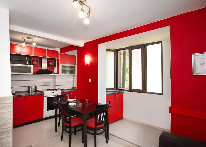 Konukevi Royal Blue With Sea View In Old