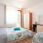 Royal Blue With Sea View In Old Къща за гости Несебър