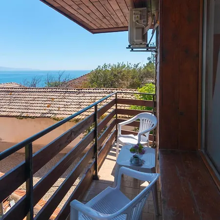 Royal Blue With Sea View In Old 게스트하우스 네세부르