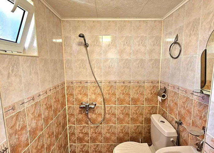 Royal Blue With Sea View In Old Guest house Nesebar