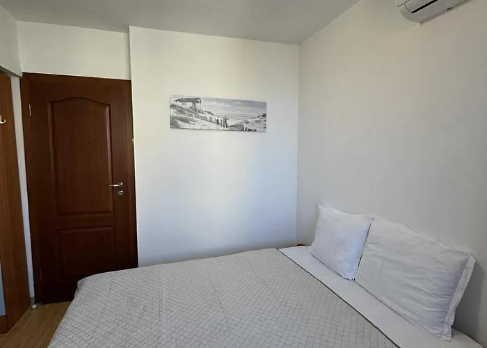 Royal Blue With Sea View In Old Guest house Nesebar